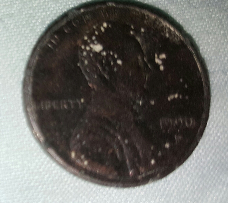 Odd-Color-For-A-1990-Penny